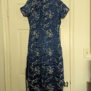 Elegant Blue Floral Cheongsam Dress